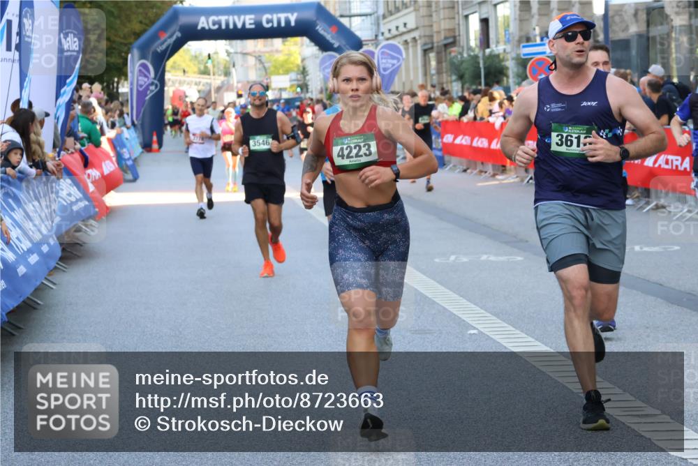 07.09.2025 - BARMER Alsterlauf Strokosch-Dieckow http://msf.ph/oto/8723663 07.09.2025 09:51:24 Ziel 2165, 2174, 2242, 2451, 2681, 2823, 2879, 3099, 3247, 3556, 3601, 3750, 4157, 4420, 4795, 4979, 5063, 5125, 5234, 5326, 5376, 5643, 5807, 5853, 5884, 5886, 5940, 5969, 6254, 8075, 8477 meine-sportfotos.de