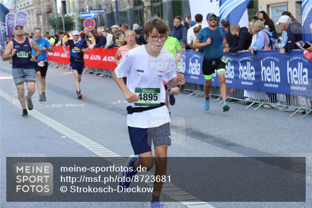 07.09.2025 - BARMER Alsterlauf Strokosch-Dieckow http://msf.ph/oto/8723681 07.09.2025 09:51:21 Ziel 2165, 2242, 2451, 2681, 2823, 2879, 3247, 3556, 3601, 3750, 4157, 4420, 4979, 5063, 5125, 5234, 5326, 5376, 5643, 5807, 5853, 5884, 5886, 5940, 5969, 8075, 8200, 8477 meine-sportfotos.de