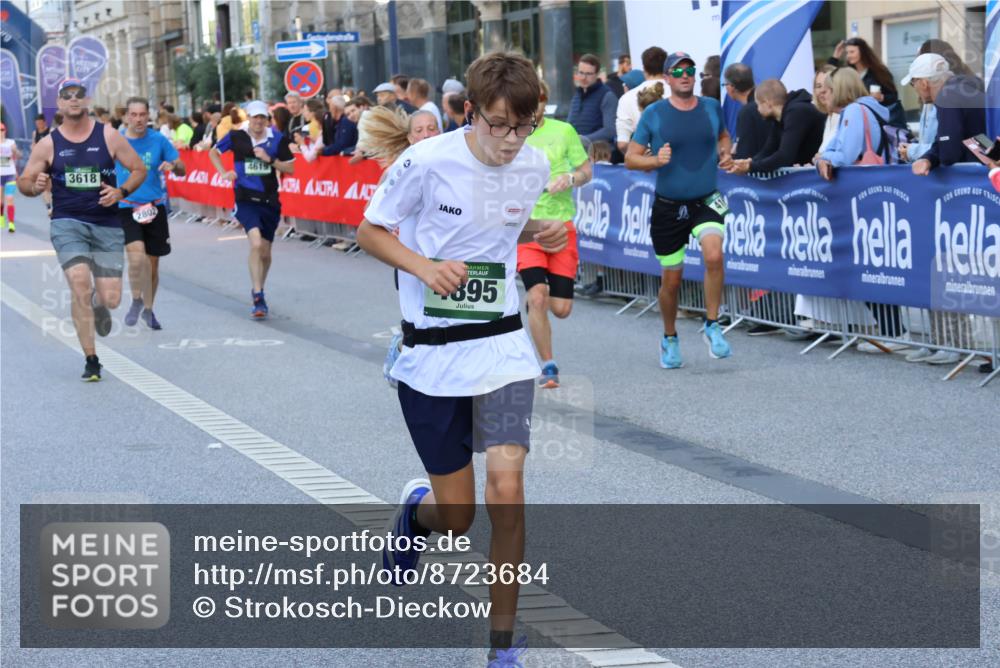 07.09.2025 - BARMER Alsterlauf Strokosch-Dieckow http://msf.ph/oto/8723684 07.09.2025 09:51:21 Ziel 2165, 2242, 2451, 2681, 2823, 2879, 3247, 3556, 3601, 3750, 4157, 4420, 4979, 5063, 5125, 5234, 5326, 5376, 5643, 5807, 5853, 5884, 5886, 5940, 5969, 8075, 8200, 8477 meine-sportfotos.de