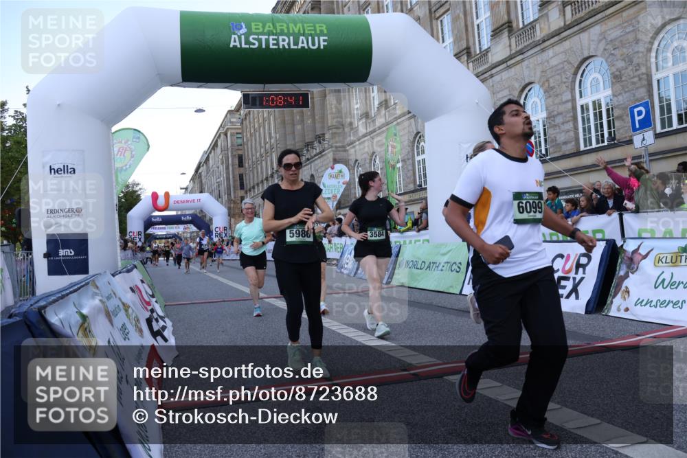 07.09.2025 - BARMER Alsterlauf Strokosch-Dieckow http://msf.ph/oto/8723688 07.09.2025 10:08:39 Ziel 2723, 3041, 3192, 3493, 4449, 5140, 5404, 5986, 6099, 6167 meine-sportfotos.de