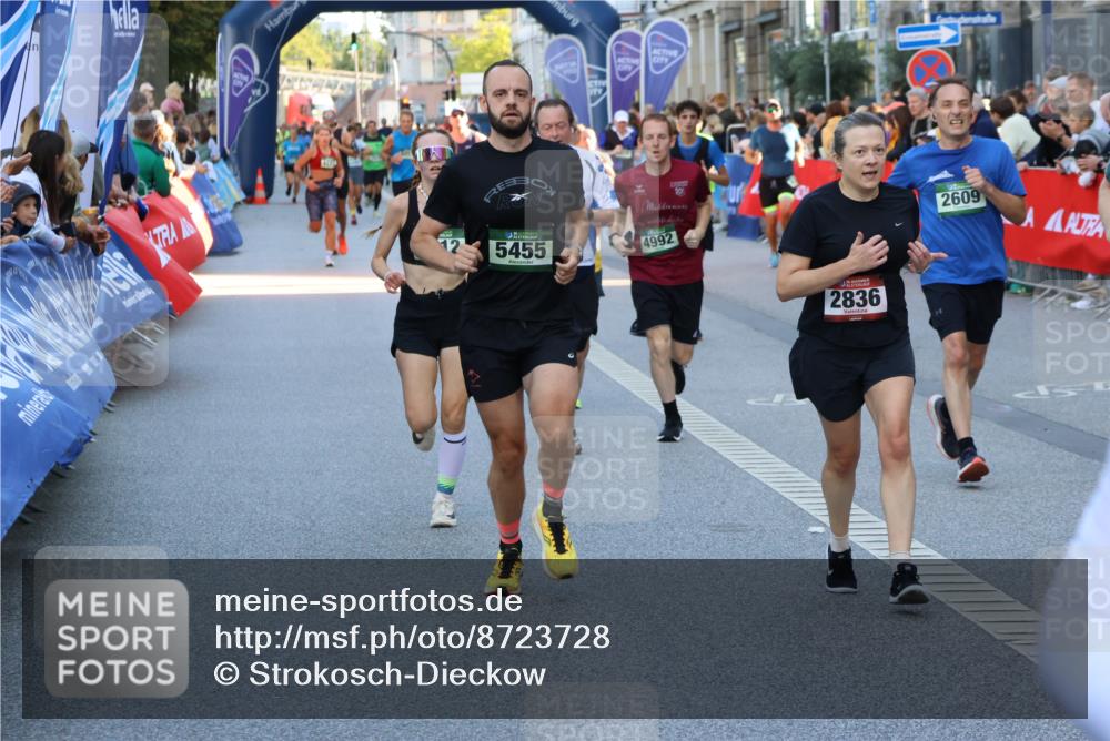 07.09.2025 - BARMER Alsterlauf Strokosch-Dieckow http://msf.ph/oto/8723728 07.09.2025 09:51:15 Ziel 2165, 2416, 2681, 2879, 3247, 3538, 3556, 4157, 4173, 4420, 5063, 5125, 5179, 5234, 5376, 5710, 5715, 5807, 8075, 8200, 8292, 8477 meine-sportfotos.de