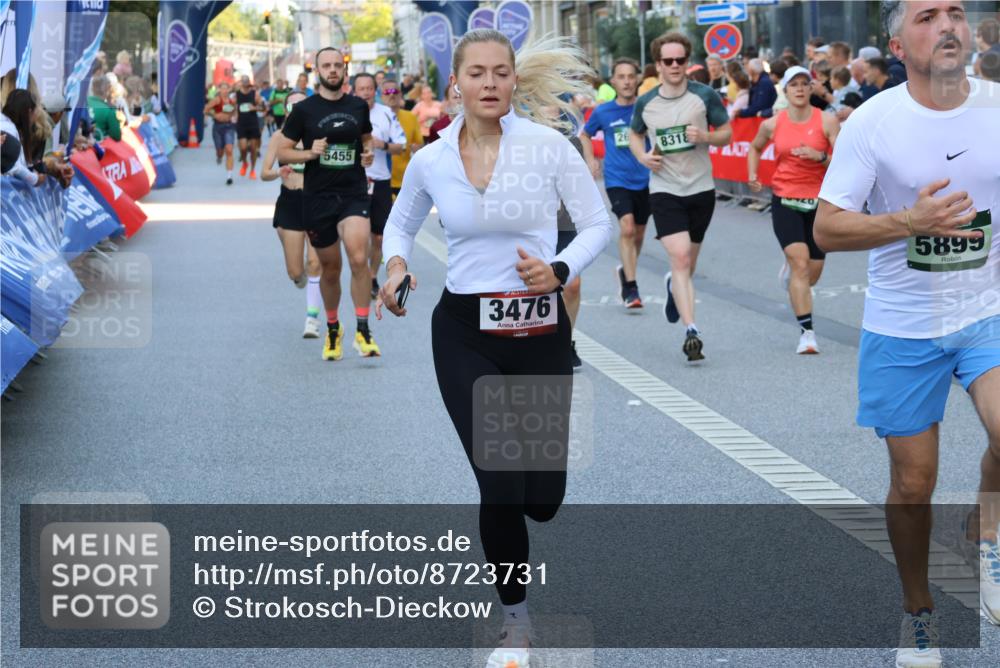 07.09.2025 - BARMER Alsterlauf Strokosch-Dieckow http://msf.ph/oto/8723731 07.09.2025 09:51:14 Ziel 2165, 2416, 2681, 2879, 3247, 3538, 4157, 4173, 4944, 5063, 5125, 5179, 5234, 5376, 5710, 5715, 5807, 8075, 8200, 8292, 8477 meine-sportfotos.de