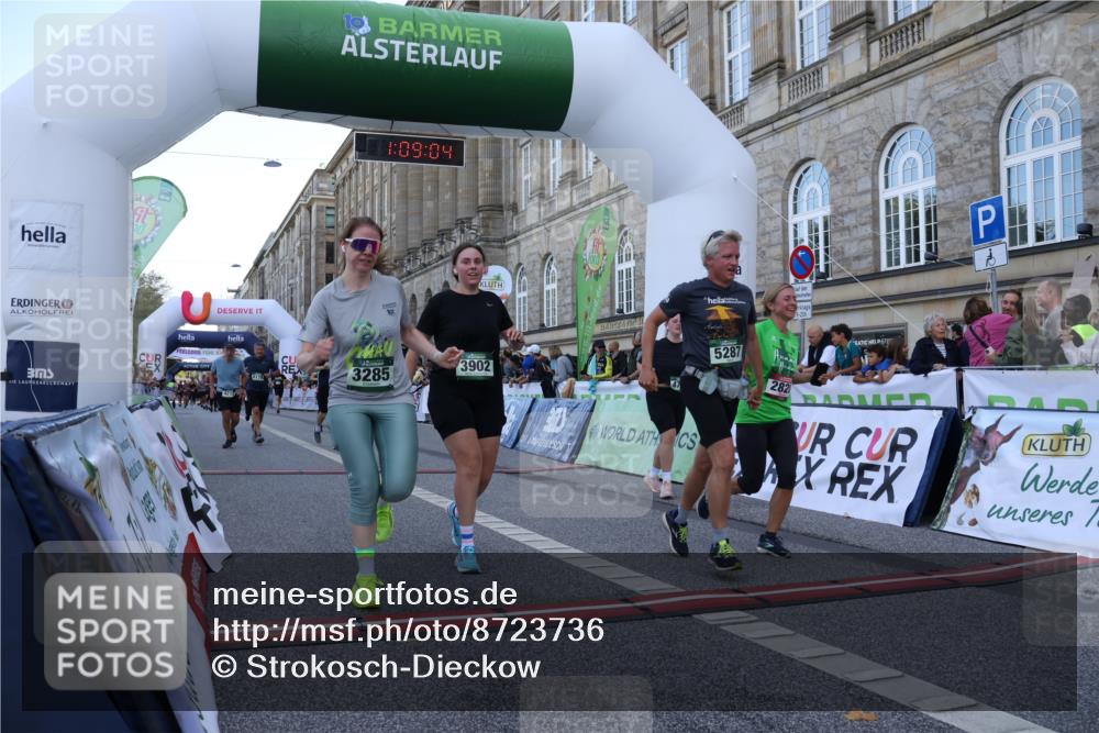 07.09.2025 - BARMER Alsterlauf Strokosch-Dieckow http://msf.ph/oto/8723736 07.09.2025 10:09:02 Ziel 2161, 2648, 2828, 3285, 3408, 3902, 4217, 4332, 4778, 5287, 6109, 6179, 8169, 8171, 8187, 8237, 8253 meine-sportfotos.de