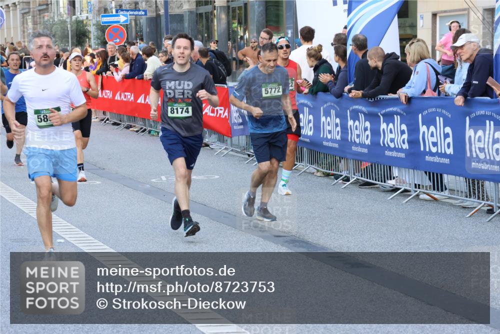 07.09.2025 - BARMER Alsterlauf Strokosch-Dieckow http://msf.ph/oto/8723753 07.09.2025 09:51:12 Ziel 2025, 2416, 2681, 3247, 3538, 4157, 4173, 4944, 5063, 5125, 5179, 5234, 5376, 5710, 5715, 5807, 5858, 5921, 8075, 8200, 8292, 8477 meine-sportfotos.de