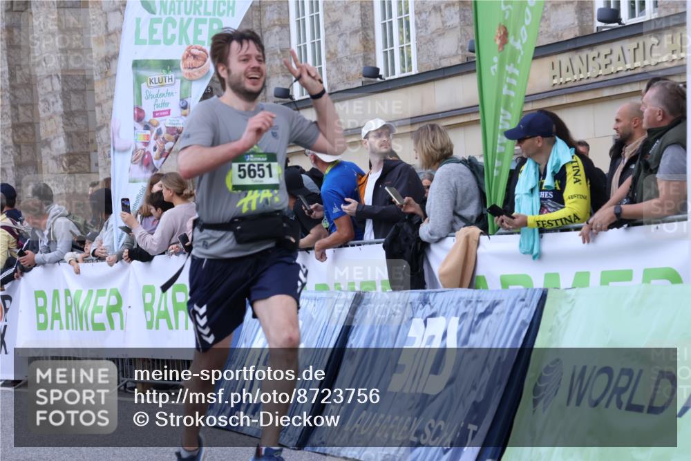 07.09.2025 - BARMER Alsterlauf Strokosch-Dieckow http://msf.ph/oto/8723756 07.09.2025 10:09:12 Ziel 2161, 2479, 2480, 2591, 2654, 2657, 3130, 3883, 5244, 5251, 5272, 5369, 5536, 5651, 5746, 8187 meine-sportfotos.de