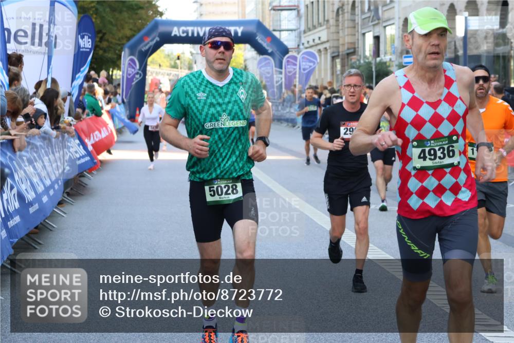 07.09.2025 - BARMER Alsterlauf Strokosch-Dieckow http://msf.ph/oto/8723772 07.09.2025 09:51:06 Ziel 2025, 2416, 2778, 2802, 3538, 3546, 4157, 4161, 4162, 4173, 4223, 4619, 4944, 5051, 5125, 5179, 5234, 5358, 5710, 5715, 5858, 5905, 5921, 8075, 8200, 8292 meine-sportfotos.de
