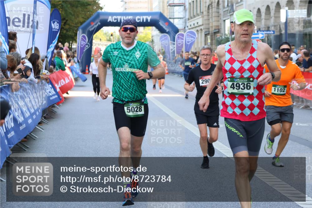 07.09.2025 - BARMER Alsterlauf Strokosch-Dieckow http://msf.ph/oto/8723784 07.09.2025 09:51:06 Ziel 2025, 2416, 2778, 2802, 3538, 3546, 4157, 4161, 4162, 4173, 4223, 4619, 4944, 5051, 5125, 5179, 5234, 5358, 5710, 5715, 5858, 5905, 5921, 8075, 8200, 8292 meine-sportfotos.de