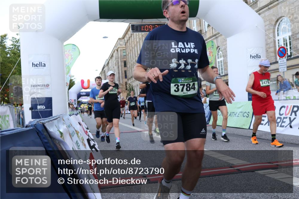 07.09.2025 - BARMER Alsterlauf Strokosch-Dieckow http://msf.ph/oto/8723790 07.09.2025 10:09:22 Ziel 2367, 2479, 2480, 2657, 3130, 3202, 3203, 3224, 3637, 3784, 3883, 3900, 4057, 4084, 4348, 4458, 4568, 4803, 5089, 5272, 5369, 5600, 5601, 5746, 6033, 6046, 6090, 6092, 8109 meine-sportfotos.de