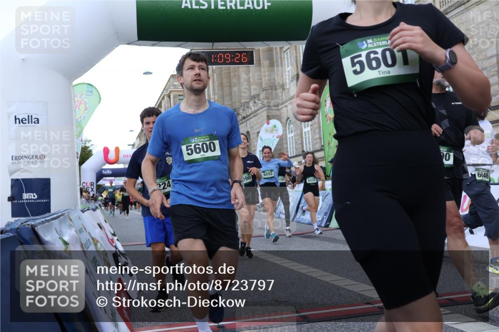 07.09.2025 - BARMER Alsterlauf Strokosch-Dieckow http://msf.ph/oto/8723797 07.09.2025 10:09:24 Ziel 2367, 2479, 2480, 2657, 3130, 3201, 3202, 3203, 3224, 3637, 3784, 3883, 3900, 4057, 4084, 4348, 4458, 4568, 4803, 5089, 5369, 5600, 5601, 5883, 6033, 6046, 6090, 6092, 8109 meine-sportfotos.de