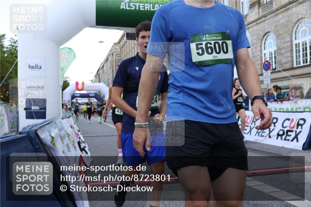 07.09.2025 - BARMER Alsterlauf Strokosch-Dieckow http://msf.ph/oto/8723801 07.09.2025 10:09:25 Ziel 2367, 3201, 3202, 3203, 3224, 3637, 3784, 3900, 4057, 4084, 4348, 4458, 4568, 4803, 5089, 5262, 5600, 5601, 5883, 6033, 6046, 6090, 6092, 8109 meine-sportfotos.de