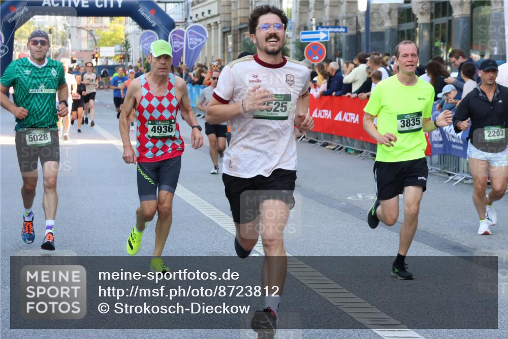 07.09.2025 - BARMER Alsterlauf Strokosch-Dieckow http://msf.ph/oto/8723812 07.09.2025 09:51:04 Ziel 2025, 2416, 2778, 2802, 3538, 3546, 3618, 4157, 4161, 4162, 4173, 4223, 4619, 4944, 5051, 5179, 5358, 5710, 5715, 5858, 5905, 5921, 8200, 8292 meine-sportfotos.de