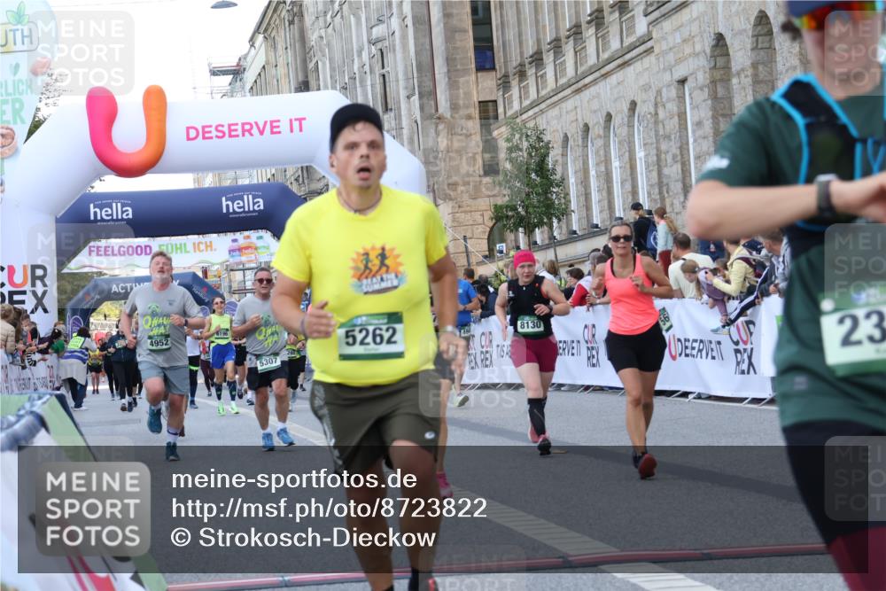 07.09.2025 - BARMER Alsterlauf Strokosch-Dieckow http://msf.ph/oto/8723822 07.09.2025 10:09:32 Ziel 2367, 2489, 3201, 3475, 3637, 4458, 4568, 4803, 4863, 4952, 5255, 5262, 5307, 5663, 5883, 6081, 8130 meine-sportfotos.de