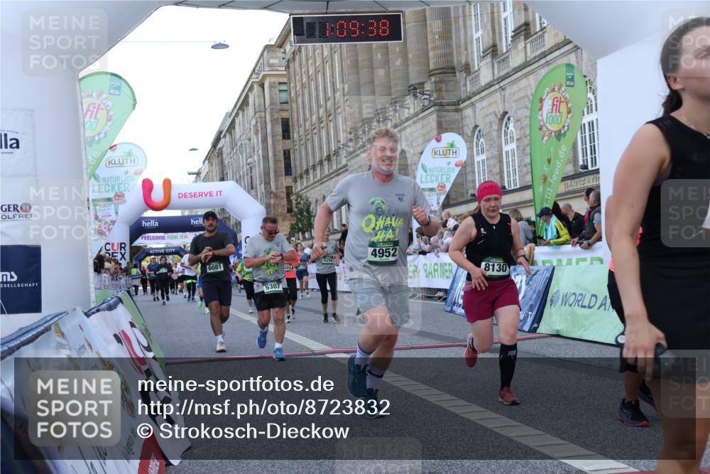 07.09.2025 - BARMER Alsterlauf Strokosch-Dieckow http://msf.ph/oto/8723832 07.09.2025 10:09:36 Ziel 2489, 3318, 3475, 4421, 4863, 4952, 5255, 5262, 5307, 5663, 6081, 6083, 6184, 6196, 6260, 8130 meine-sportfotos.de