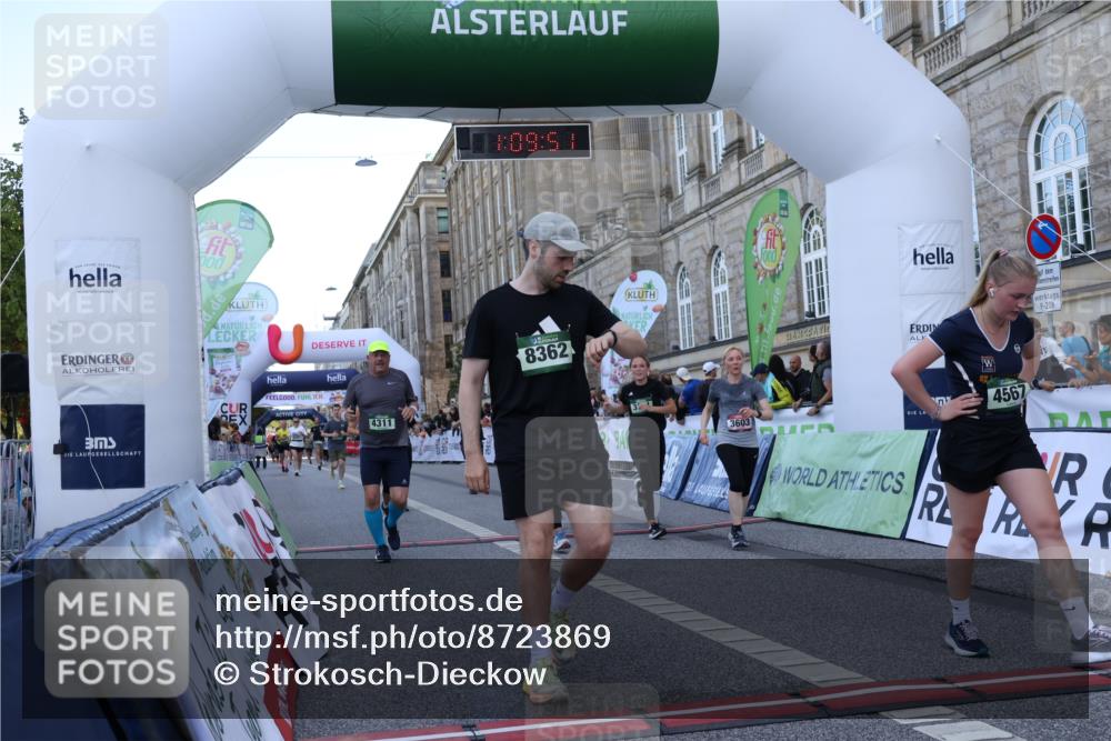 07.09.2025 - BARMER Alsterlauf Strokosch-Dieckow http://msf.ph/oto/8723869 07.09.2025 10:09:49 Ziel 2793, 3007, 3340, 3341, 3342, 3603, 3674, 3795, 4296, 4311, 4377, 4435, 4567, 5188, 8289, 8365 meine-sportfotos.de