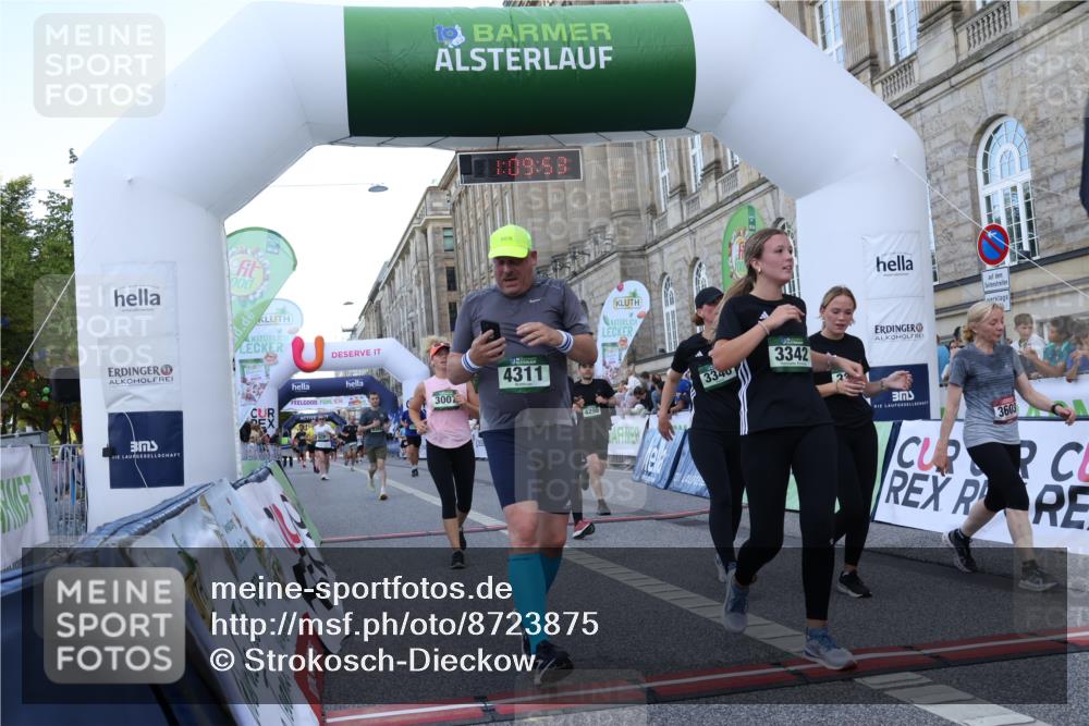 07.09.2025 - BARMER Alsterlauf Strokosch-Dieckow http://msf.ph/oto/8723875 07.09.2025 10:09:51 Ziel 2793, 3007, 3254, 3340, 3341, 3342, 3603, 3825, 4296, 4311, 4377, 4435, 5188, 8365 meine-sportfotos.de