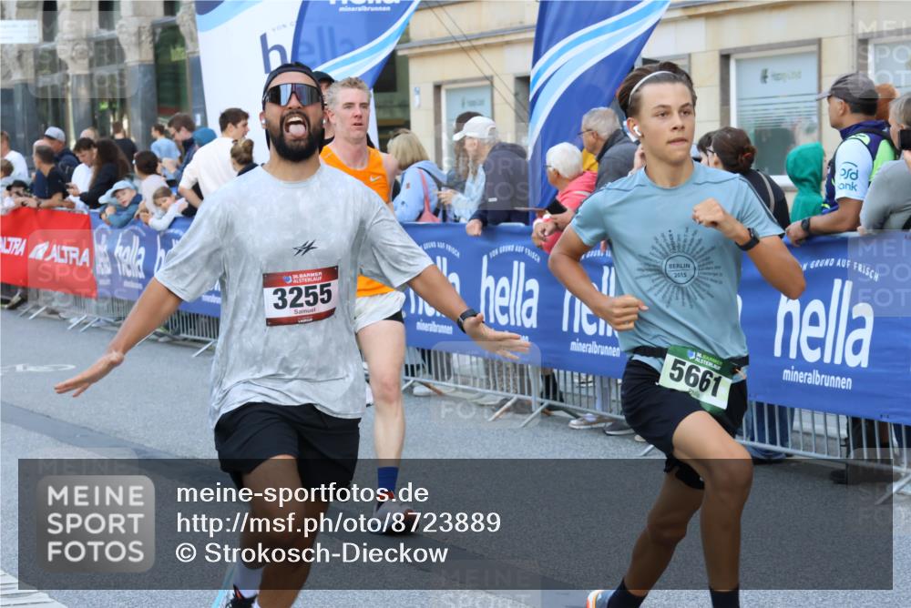 07.09.2025 - BARMER Alsterlauf Strokosch-Dieckow http://msf.ph/oto/8723889 07.09.2025 09:50:51 Ziel 2162, 2322, 2609, 2778, 2802, 2836, 3059, 3447, 3476, 3546, 3618, 3812, 4161, 4162, 4223, 4300, 4619, 4895, 4992, 5051, 5358, 5426, 5455, 5772, 5899, 5905, 8174, 8318 meine-sportfotos.de