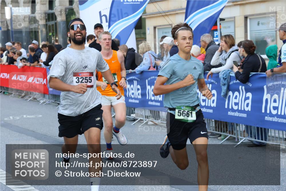 07.09.2025 - BARMER Alsterlauf Strokosch-Dieckow http://msf.ph/oto/8723897 07.09.2025 09:50:51 Ziel 2162, 2322, 2609, 2778, 2802, 2836, 3059, 3447, 3476, 3546, 3618, 3812, 4161, 4162, 4223, 4300, 4619, 4895, 4992, 5051, 5358, 5426, 5455, 5772, 5899, 5905, 8174, 8318 meine-sportfotos.de