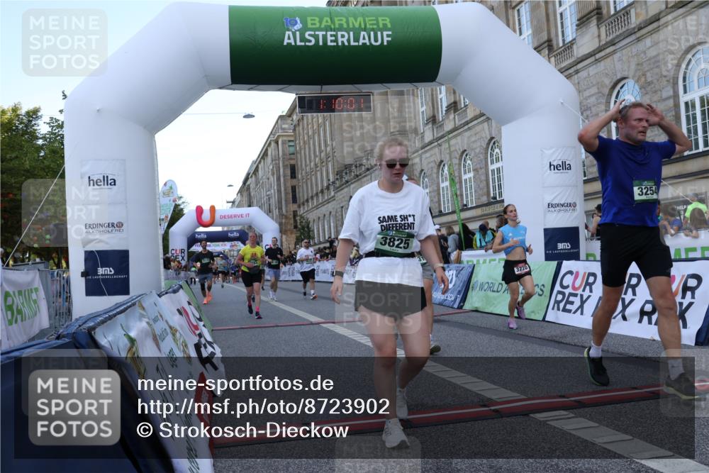 07.09.2025 - BARMER Alsterlauf Strokosch-Dieckow http://msf.ph/oto/8723902 07.09.2025 10:10:00 Ziel 2793, 3254, 3770, 3825, 4155, 4435, 4522, 5131, 5263, 5519, 5533, 6190 meine-sportfotos.de