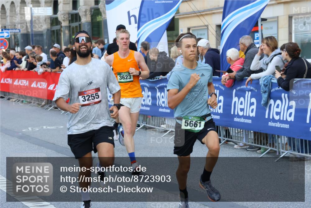 07.09.2025 - BARMER Alsterlauf Strokosch-Dieckow http://msf.ph/oto/8723903 07.09.2025 09:50:51 Ziel 2162, 2322, 2609, 2778, 2802, 2836, 3059, 3447, 3476, 3546, 3618, 3812, 4161, 4162, 4223, 4300, 4619, 4895, 4992, 5051, 5358, 5426, 5455, 5772, 5899, 5905, 8174, 8318 meine-sportfotos.de
