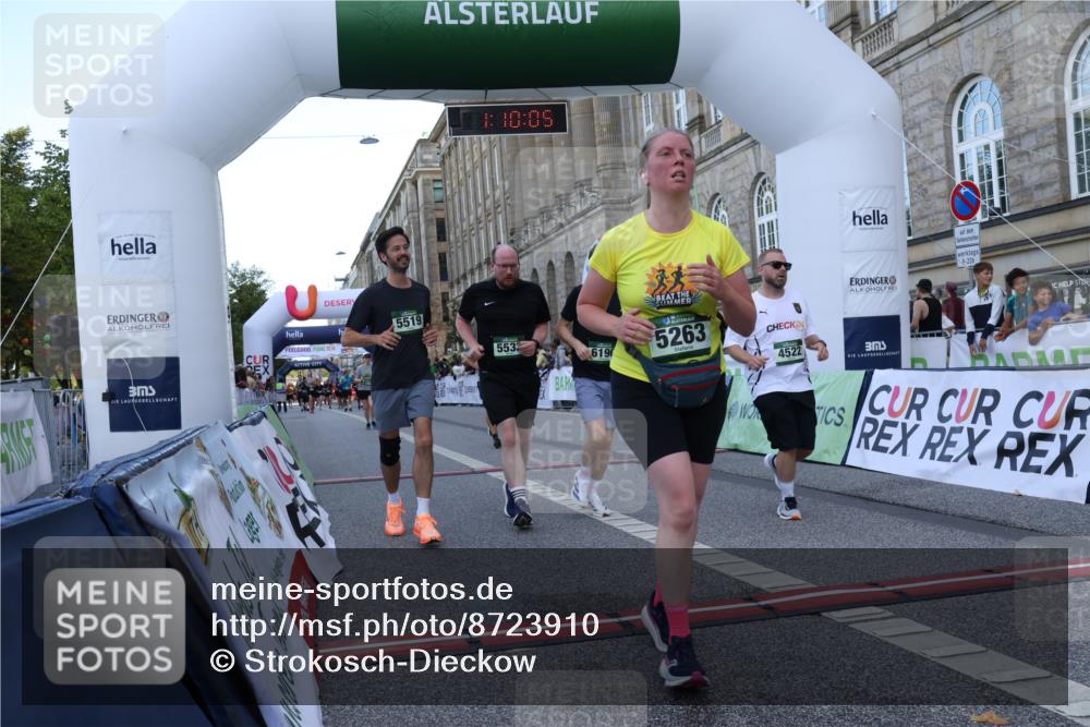 07.09.2025 - BARMER Alsterlauf Strokosch-Dieckow http://msf.ph/oto/8723910 07.09.2025 10:10:04 Ziel 2925, 3770, 4155, 4522, 5131, 5263, 5519, 5533, 5821, 6190 meine-sportfotos.de