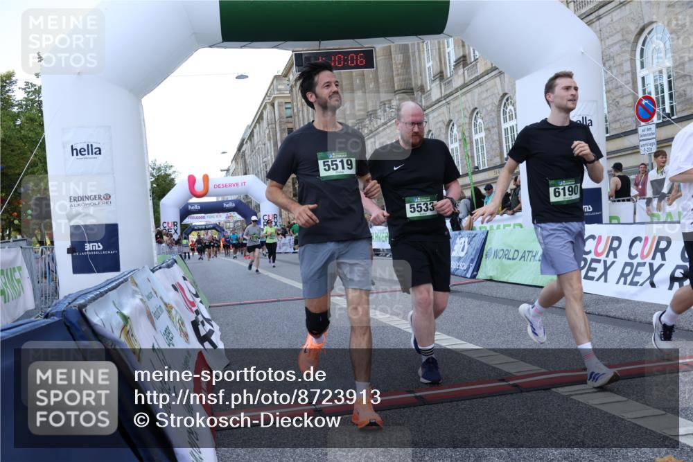 07.09.2025 - BARMER Alsterlauf Strokosch-Dieckow http://msf.ph/oto/8723913 07.09.2025 10:10:05 Ziel 2925, 3770, 4155, 4522, 5263, 5519, 5533, 5821, 6190 meine-sportfotos.de