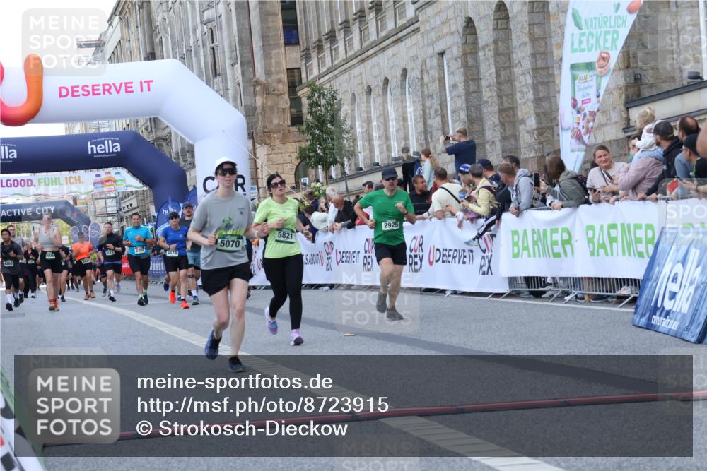 07.09.2025 - BARMER Alsterlauf Strokosch-Dieckow http://msf.ph/oto/8723915 07.09.2025 10:10:06 Ziel 2925, 4155, 4522, 5263, 5519, 5533, 5821, 6190 meine-sportfotos.de