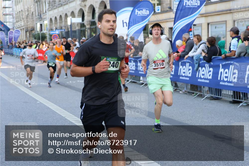 07.09.2025 - BARMER Alsterlauf Strokosch-Dieckow http://msf.ph/oto/8723917 07.09.2025 09:50:48 Ziel 2162, 2203, 2322, 2609, 2802, 2836, 3059, 3447, 3476, 3525, 3546, 3618, 3812, 3835, 4161, 4162, 4223, 4300, 4619, 4895, 4992, 5051, 5358, 5426, 5455, 5772, 5899, 8174, 8318 meine-sportfotos.de