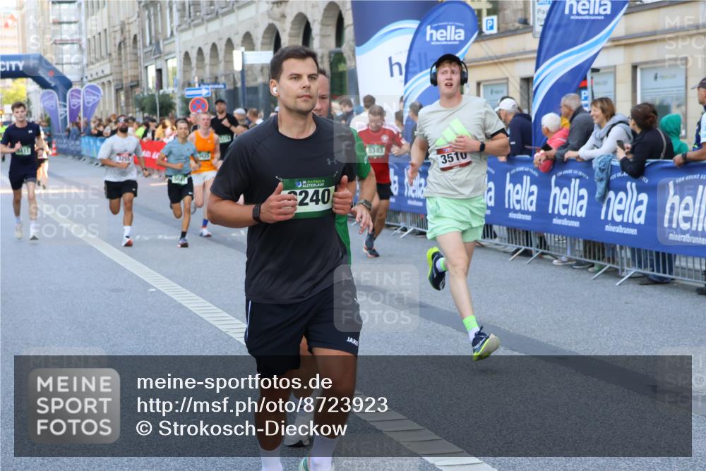 07.09.2025 - BARMER Alsterlauf Strokosch-Dieckow http://msf.ph/oto/8723923 07.09.2025 09:50:48 Ziel 2162, 2203, 2322, 2609, 2802, 2836, 3059, 3447, 3476, 3525, 3546, 3618, 3812, 3835, 4161, 4162, 4223, 4300, 4619, 4895, 4992, 5051, 5358, 5426, 5455, 5772, 5899, 8174, 8318 meine-sportfotos.de