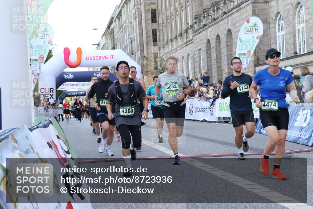 07.09.2025 - BARMER Alsterlauf Strokosch-Dieckow http://msf.ph/oto/8723936 07.09.2025 10:10:15 Ziel 2023, 2197, 2224, 2363, 2391, 3054, 4260, 4474, 4714, 4743, 4906, 4915, 5052, 5443, 5821, 6258, 8115 meine-sportfotos.de