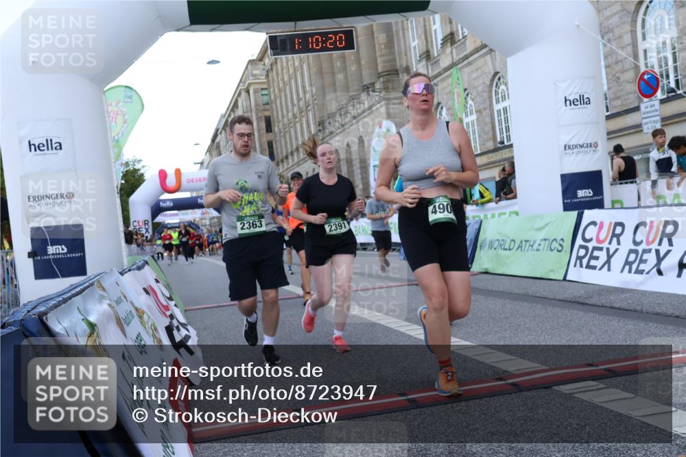 07.09.2025 - BARMER Alsterlauf Strokosch-Dieckow http://msf.ph/oto/8723947 07.09.2025 10:10:18 Ziel 2023, 2197, 2224, 2363, 2391, 3054, 4203, 4260, 4474, 4714, 4743, 4906, 4915, 5052, 5443, 6000, 6159, 6258, 8115 meine-sportfotos.de