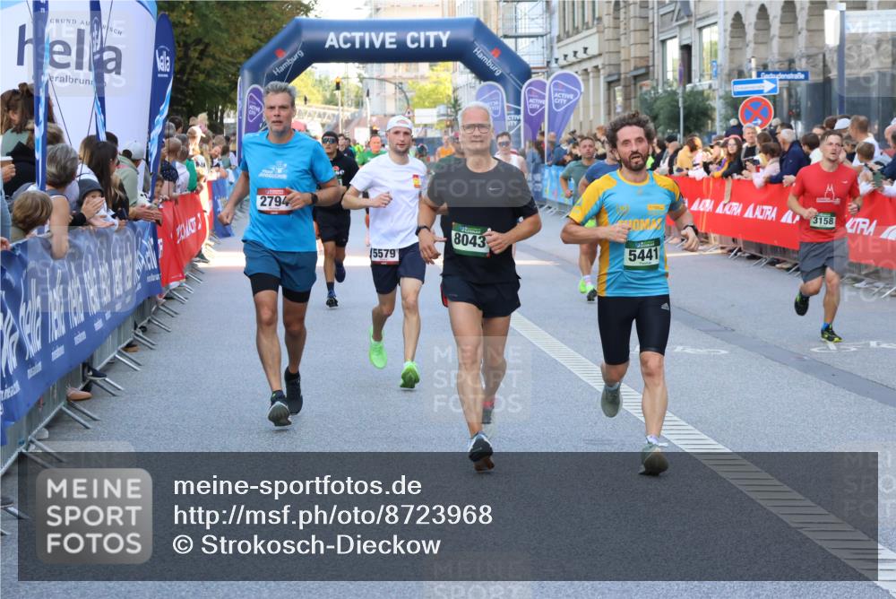 07.09.2025 - BARMER Alsterlauf Strokosch-Dieckow http://msf.ph/oto/8723968 07.09.2025 09:50:37 Ziel 2162, 2203, 2322, 2478, 2683, 2836, 2897, 2900, 2922, 3147, 3148, 3255, 3314, 3443, 3476, 3510, 3518, 3525, 3749, 3812, 3835, 4499, 4573, 4835, 4936, 4992, 5028, 5316, 5426, 5455, 5661, 5772, 5899, 6107, 6162, 6176, 8105, 8174, 8318 meine-sportfotos.de