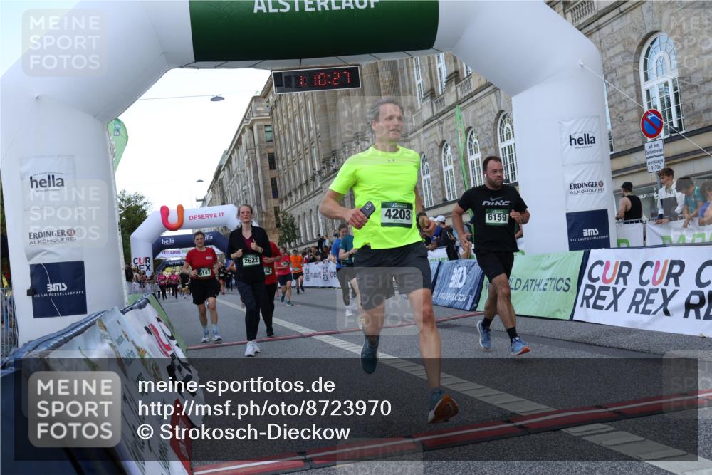 07.09.2025 - BARMER Alsterlauf Strokosch-Dieckow http://msf.ph/oto/8723970 07.09.2025 10:10:26 Ziel 2082, 2224, 2469, 2586, 2622, 2639, 2787, 2805, 3549, 4203, 4838, 4893, 4933, 4935, 5778, 5780, 6000, 6159, 8147, 8162 meine-sportfotos.de