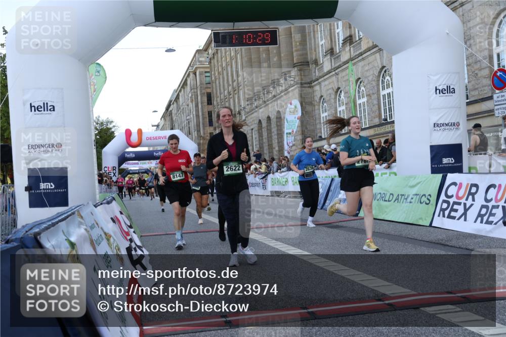 07.09.2025 - BARMER Alsterlauf Strokosch-Dieckow http://msf.ph/oto/8723974 07.09.2025 10:10:27 Ziel 2082, 2469, 2586, 2622, 2639, 2787, 2805, 3549, 4203, 4838, 4893, 4933, 4935, 5778, 5780, 5896, 6000, 6159, 8147, 8162 meine-sportfotos.de