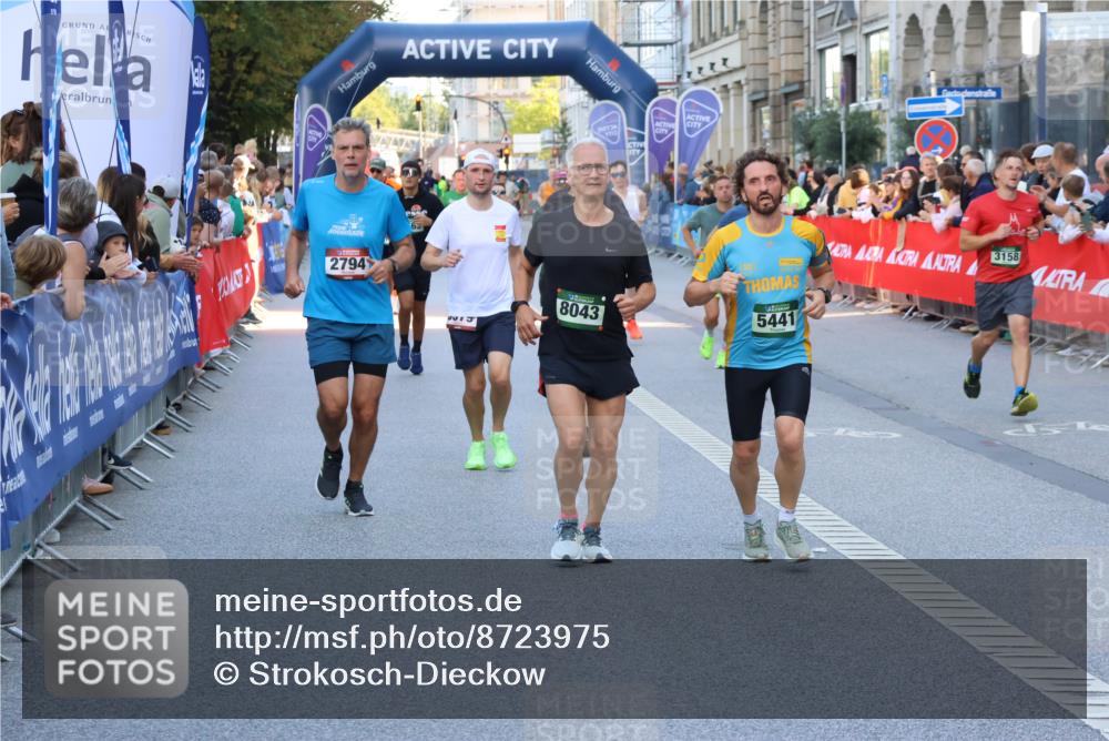 07.09.2025 - BARMER Alsterlauf Strokosch-Dieckow http://msf.ph/oto/8723975 07.09.2025 09:50:37 Ziel 2162, 2203, 2322, 2478, 2683, 2836, 2897, 2900, 2922, 3147, 3148, 3255, 3314, 3443, 3476, 3510, 3518, 3525, 3749, 3812, 3835, 4499, 4573, 4835, 4936, 4992, 5028, 5316, 5426, 5455, 5661, 5772, 5899, 6107, 6162, 6176, 8105, 8174, 8318 meine-sportfotos.de