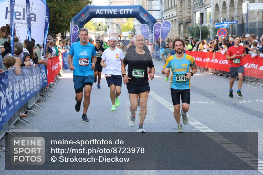 07.09.2025 - BARMER Alsterlauf Strokosch-Dieckow http://msf.ph/oto/8723978 07.09.2025 09:50:37 Ziel 2162, 2203, 2322, 2478, 2683, 2836, 2897, 2900, 2922, 3147, 3148, 3255, 3314, 3443, 3476, 3510, 3518, 3525, 3749, 3812, 3835, 4499, 4573, 4835, 4936, 4992, 5028, 5316, 5426, 5455, 5661, 5772, 5899, 6107, 6162, 6176, 8105, 8174, 8318 meine-sportfotos.de