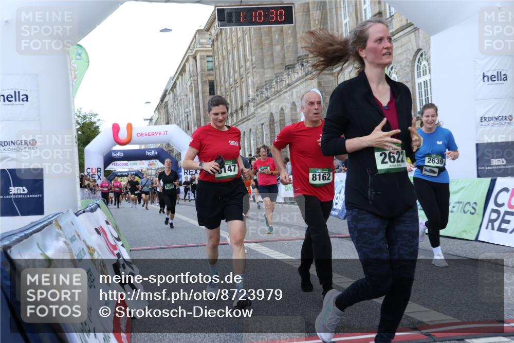 07.09.2025 - BARMER Alsterlauf Strokosch-Dieckow http://msf.ph/oto/8723979 07.09.2025 10:10:28 Ziel 2082, 2469, 2586, 2622, 2639, 2787, 2805, 2907, 3549, 4203, 4554, 4838, 4893, 4933, 4935, 5778, 5780, 5896, 6000, 6159, 8147, 8162 meine-sportfotos.de