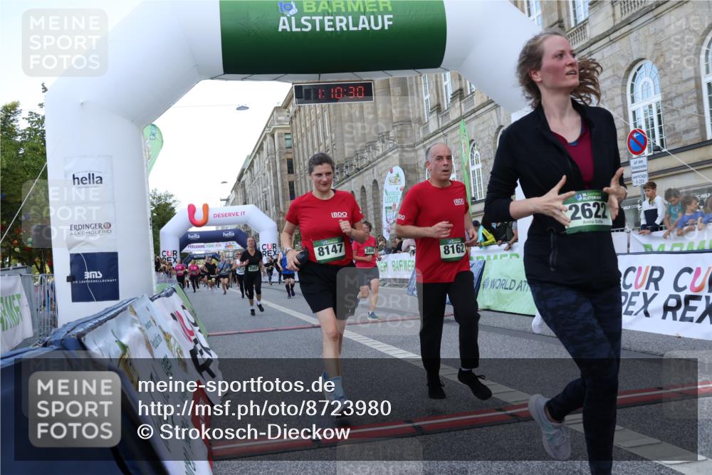 07.09.2025 - BARMER Alsterlauf Strokosch-Dieckow http://msf.ph/oto/8723980 07.09.2025 10:10:28 Ziel 2082, 2469, 2586, 2622, 2639, 2787, 2805, 2907, 3549, 4203, 4554, 4838, 4893, 4933, 4935, 5778, 5780, 5896, 6000, 6159, 8147, 8162 meine-sportfotos.de