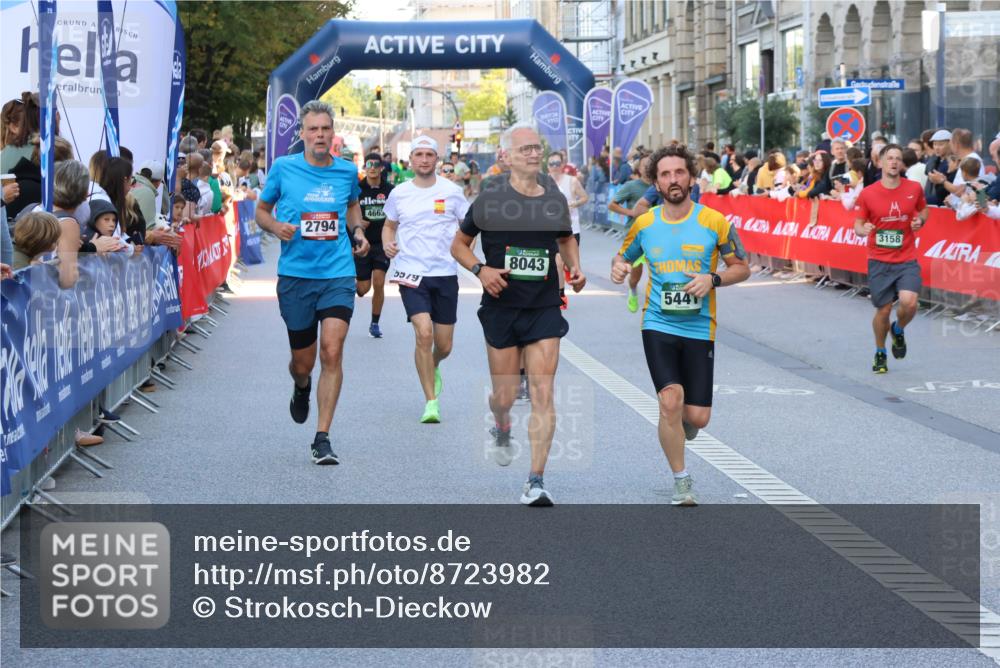 07.09.2025 - BARMER Alsterlauf Strokosch-Dieckow http://msf.ph/oto/8723982 07.09.2025 09:50:37 Ziel 2162, 2203, 2322, 2478, 2683, 2836, 2897, 2900, 2922, 3147, 3148, 3255, 3314, 3443, 3476, 3510, 3518, 3525, 3749, 3812, 3835, 4499, 4573, 4835, 4936, 4992, 5028, 5316, 5426, 5455, 5661, 5772, 5899, 6107, 6162, 6176, 8105, 8174, 8318 meine-sportfotos.de