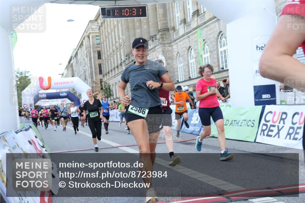 07.09.2025 - BARMER Alsterlauf Strokosch-Dieckow http://msf.ph/oto/8723984 07.09.2025 10:10:30 Ziel 1160, 2082, 2469, 2586, 2622, 2639, 2787, 2805, 2865, 2895, 2907, 3549, 4203, 4554, 4838, 4893, 4933, 4935, 5176, 5778, 5780, 5816, 5893, 5896, 6000, 6159, 8147, 8162 meine-sportfotos.de