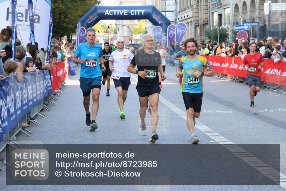 07.09.2025 - BARMER Alsterlauf Strokosch-Dieckow http://msf.ph/oto/8723985 07.09.2025 09:50:37 Ziel 2162, 2203, 2322, 2478, 2683, 2836, 2897, 2900, 2922, 3147, 3148, 3255, 3314, 3443, 3476, 3510, 3518, 3525, 3749, 3812, 3835, 4499, 4573, 4835, 4936, 4992, 5028, 5316, 5426, 5455, 5661, 5772, 5899, 6107, 6162, 6176, 8105, 8174, 8318 meine-sportfotos.de
