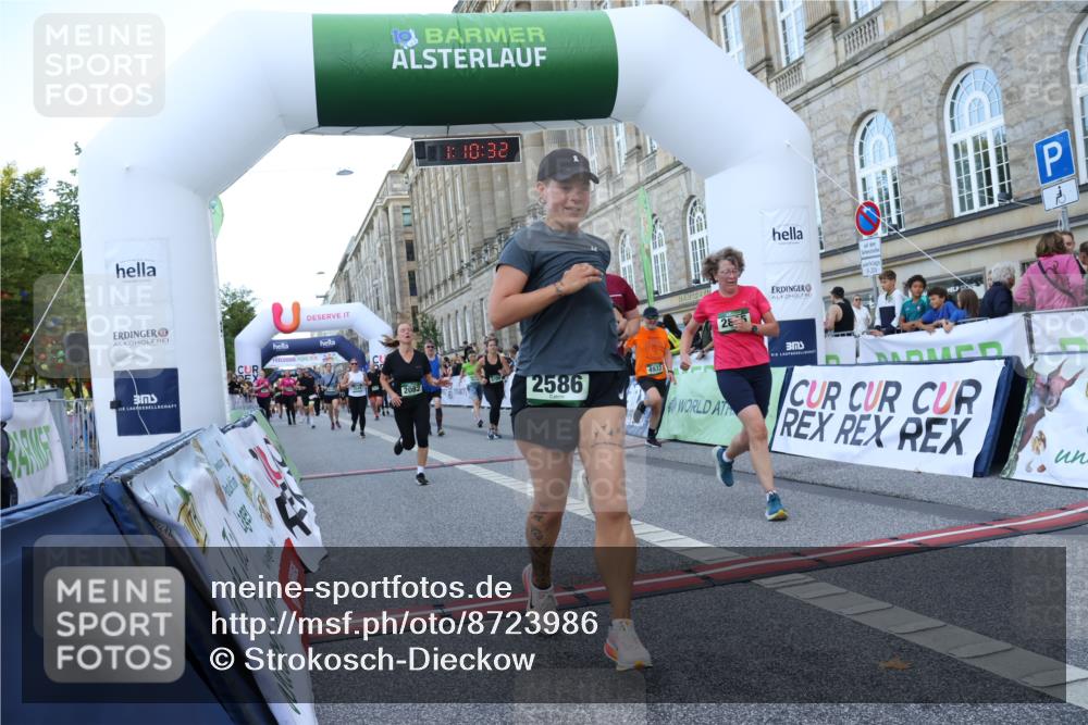 07.09.2025 - BARMER Alsterlauf Strokosch-Dieckow http://msf.ph/oto/8723986 07.09.2025 10:10:30 Ziel 1160, 2082, 2469, 2586, 2622, 2639, 2787, 2805, 2865, 2895, 2907, 3549, 4203, 4554, 4838, 4893, 4933, 4935, 5176, 5778, 5780, 5816, 5893, 5896, 6000, 6159, 8147, 8162 meine-sportfotos.de