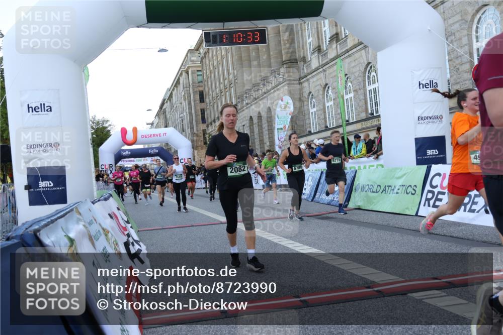 07.09.2025 - BARMER Alsterlauf Strokosch-Dieckow http://msf.ph/oto/8723990 07.09.2025 10:10:31 Ziel 1160, 2082, 2469, 2586, 2622, 2639, 2787, 2805, 2865, 2895, 2907, 3250, 3549, 4099, 4302, 4554, 4838, 4893, 4933, 4935, 5176, 5778, 5780, 5816, 5893, 5896, 8147, 8162 meine-sportfotos.de
