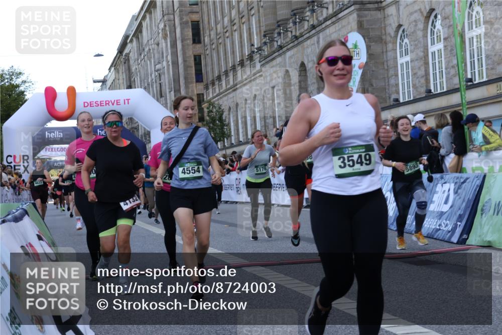 07.09.2025 - BARMER Alsterlauf Strokosch-Dieckow http://msf.ph/oto/8724003 07.09.2025 10:10:35 Ziel 1160, 2082, 2469, 2865, 2895, 2907, 3250, 3549, 3756, 3757, 3758, 4099, 4202, 4302, 4554, 4622, 4838, 4933, 4935, 5176, 5285, 5652, 5778, 5780, 5816, 5893, 5896, 8463 meine-sportfotos.de