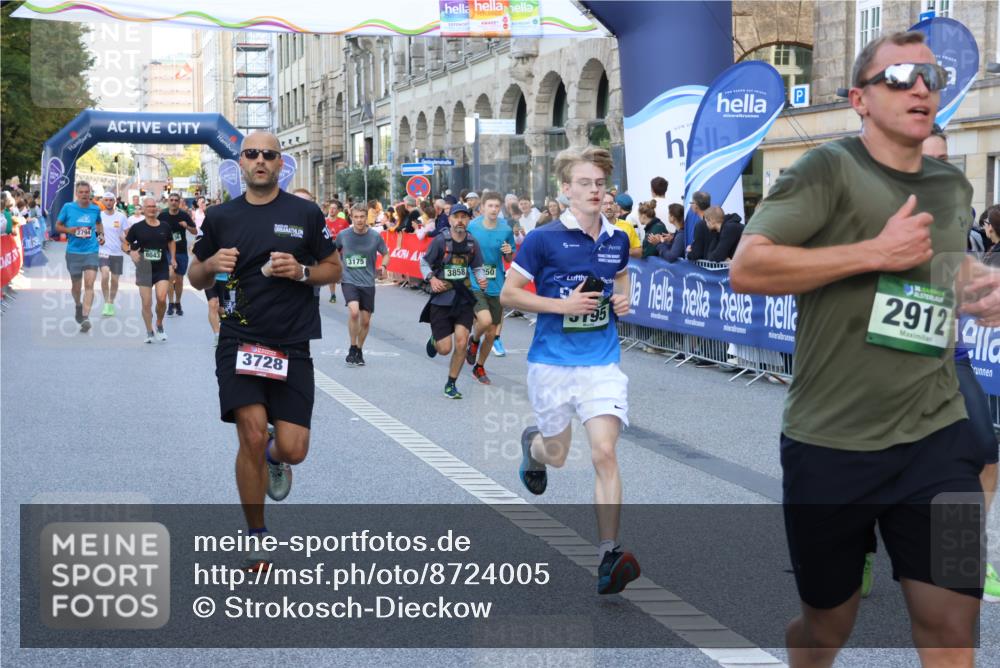 07.09.2025 - BARMER Alsterlauf Strokosch-Dieckow http://msf.ph/oto/8724005 07.09.2025 09:50:34 Ziel 2162, 2203, 2478, 2683, 2897, 2900, 2922, 3147, 3148, 3255, 3314, 3443, 3510, 3518, 3525, 3623, 3749, 3835, 4499, 4573, 4835, 4936, 5028, 5316, 5661, 5899, 6107, 6162, 6176, 8105 meine-sportfotos.de