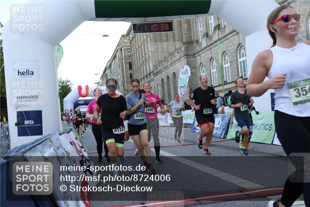 07.09.2025 - BARMER Alsterlauf Strokosch-Dieckow http://msf.ph/oto/8724006 07.09.2025 10:10:36 Ziel 1160, 2469, 2865, 2895, 2907, 3250, 3549, 3756, 3757, 3758, 4058, 4099, 4202, 4302, 4554, 4622, 4667, 4838, 5176, 5285, 5652, 5778, 5780, 5816, 5879, 5893, 5896, 8463 meine-sportfotos.de