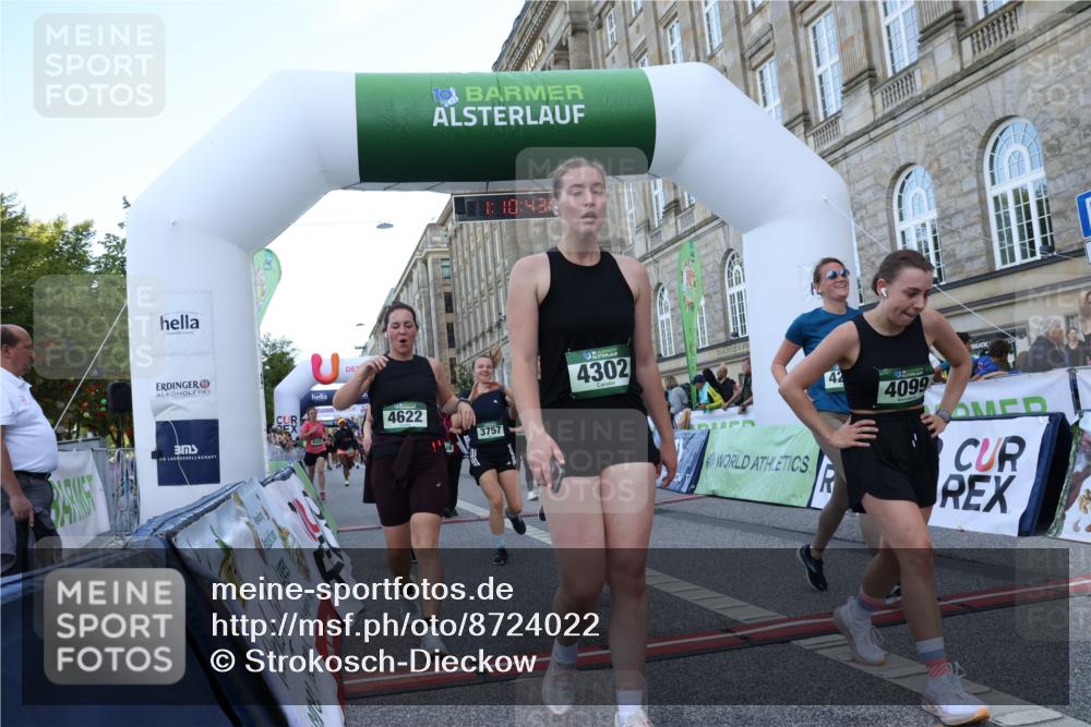 07.09.2025 - BARMER Alsterlauf Strokosch-Dieckow http://msf.ph/oto/8724022 07.09.2025 10:10:41 Ziel 1160, 1188, 2352, 2474, 2632, 2865, 2895, 3145, 3250, 3469, 3470, 3756, 3757, 3758, 4058, 4099, 4202, 4291, 4302, 4622, 4667, 5176, 5285, 5319, 5652, 5816, 5829, 5879, 5893, 8423, 8463 meine-sportfotos.de