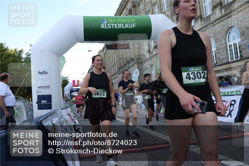 07.09.2025 - BARMER Alsterlauf Strokosch-Dieckow http://msf.ph/oto/8724023 07.09.2025 10:10:42 Ziel 1188, 2352, 2474, 2632, 3145, 3250, 3469, 3470, 3756, 3757, 3758, 4058, 4099, 4202, 4291, 4302, 4622, 4667, 5176, 5285, 5319, 5652, 5829, 5879, 6114, 8423, 8463 meine-sportfotos.de
