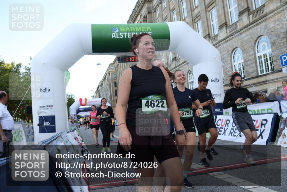 07.09.2025 - BARMER Alsterlauf Strokosch-Dieckow http://msf.ph/oto/8724026 07.09.2025 10:10:43 Ziel 1188, 2352, 2474, 2632, 3145, 3250, 3469, 3470, 3756, 3757, 3758, 3987, 4058, 4099, 4202, 4291, 4302, 4384, 4622, 4667, 4864, 5285, 5319, 5413, 5652, 5829, 5879, 6088, 6114, 8423, 8463 meine-sportfotos.de