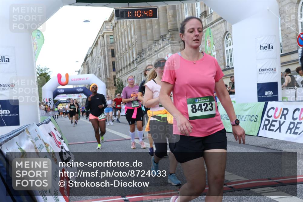 07.09.2025 - BARMER Alsterlauf Strokosch-Dieckow http://msf.ph/oto/8724033 07.09.2025 10:10:46 Ziel 1188, 2282, 2352, 2474, 2632, 3145, 3469, 3470, 3756, 3757, 3758, 3987, 4058, 4291, 4384, 4667, 4864, 5283, 5285, 5319, 5413, 5829, 5879, 5971, 6088, 6114, 6198, 8385, 8423, 8463 meine-sportfotos.de