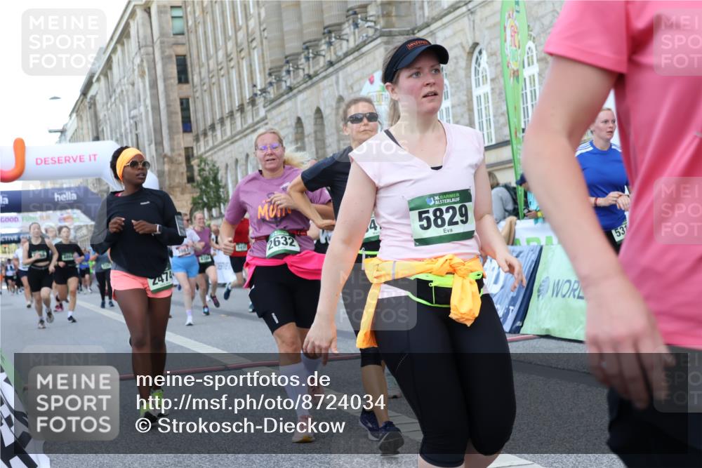07.09.2025 - BARMER Alsterlauf Strokosch-Dieckow http://msf.ph/oto/8724034 07.09.2025 10:10:46 Ziel 1188, 2282, 2352, 2474, 2632, 3145, 3469, 3470, 3756, 3757, 3758, 3987, 4058, 4291, 4384, 4667, 4864, 5283, 5285, 5319, 5413, 5829, 5879, 5971, 6088, 6114, 6198, 8385, 8423, 8463 meine-sportfotos.de